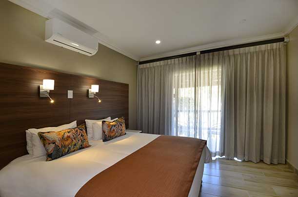 Deluxe Lodge Room
